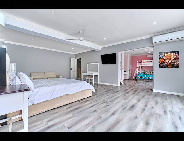 6 BEDROOM HOUSE FOR SALE IN BLUE HILLS COUNTRY ESTATE